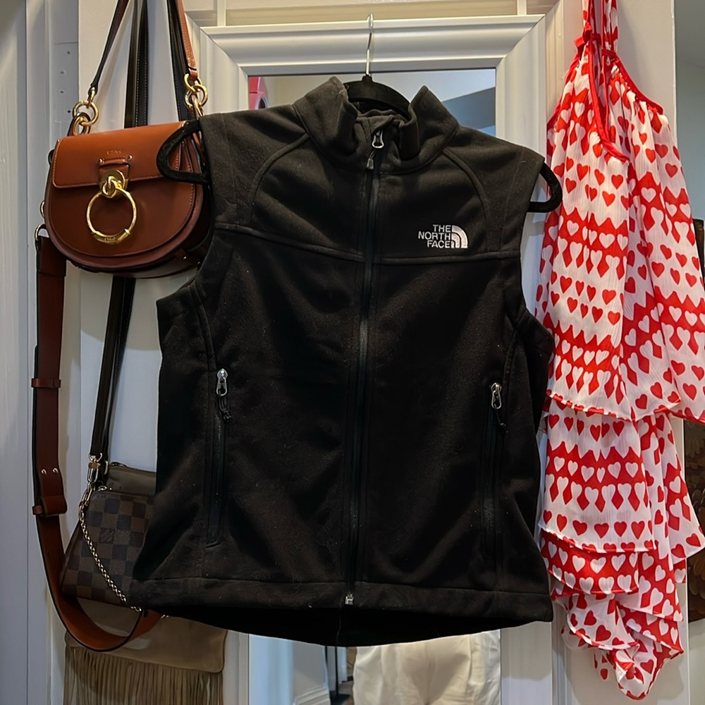 Black North Face vest